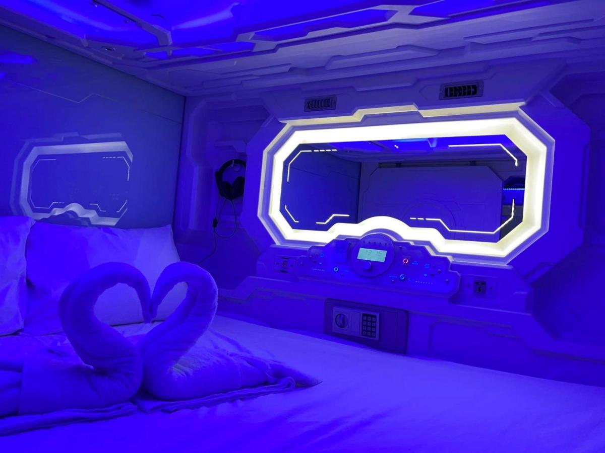 מקטאן Bmax Spacepods Sleep In Space - 4Mins From Mactan Airport מראה חיצוני תמונה