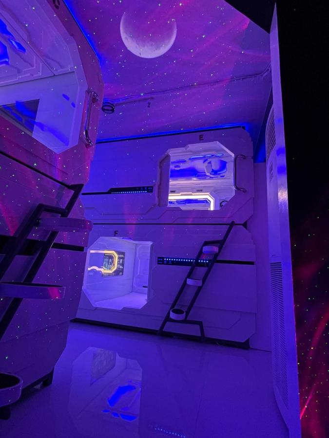 מקטאן Bmax Spacepods Sleep In Space - 4Mins From Mactan Airport מראה חיצוני תמונה